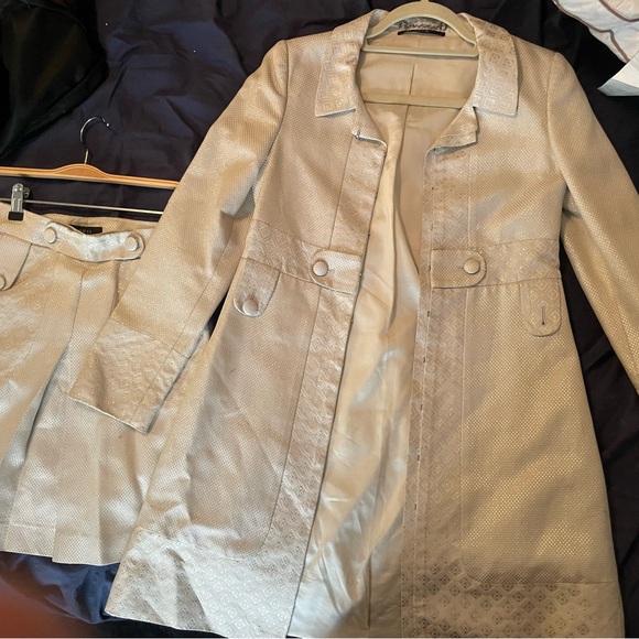 Gucci Elegant Jaquard Trench Coat & Skirt Set Women SS2006 sz 2 XS. IT 38 - Picture 16 of 16